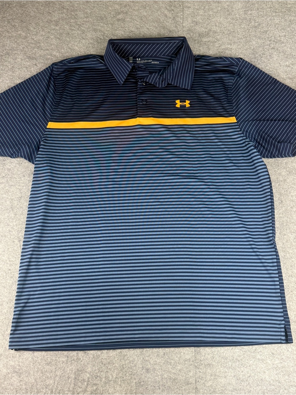 Under Armour HeatGear Striped Golf Polo Large | Lollie Closet
